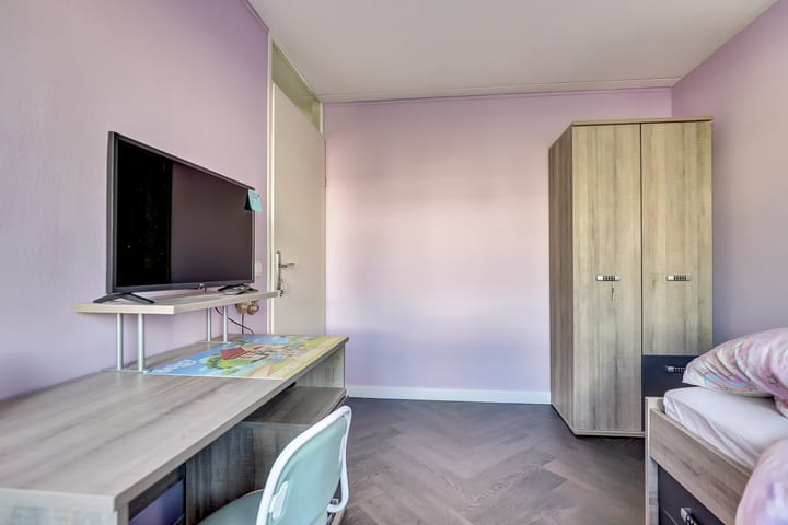 Photo 22 of Zilverschoon 76