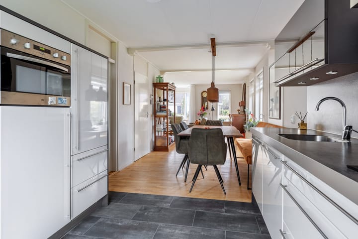 Photo 16 of Iepenlaan 39