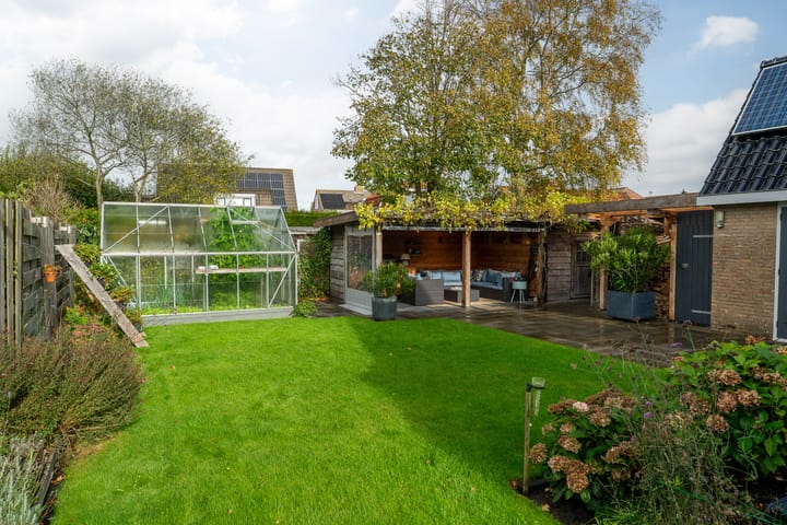 Photo 22 of Iepenlaan 39