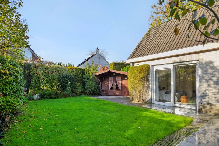 Photo 38 of Boterbloemstraat 37