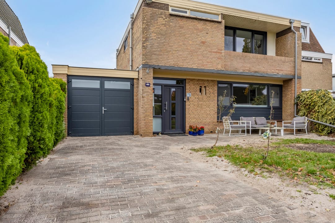 Foto 38 van Burgemeester H Houtkoperlaan 35