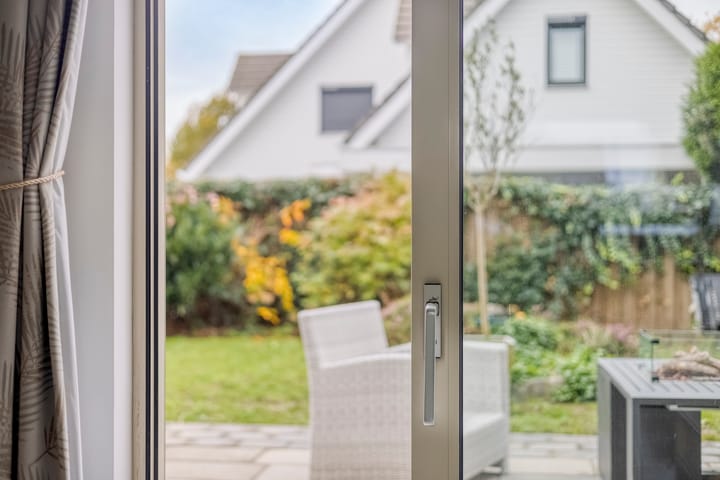 Foto 23 van Burgemeester H Houtkoperlaan 35