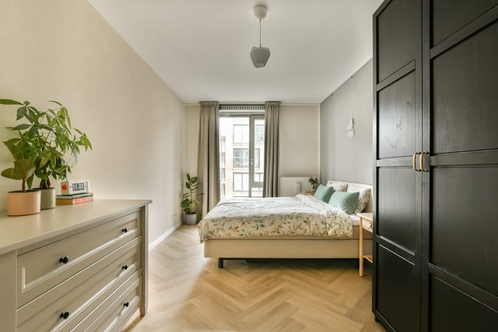 Foto 12 van Julius Pergerstraat 230