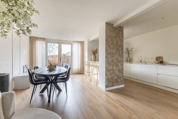 Foto 24 van Asterstraat 6