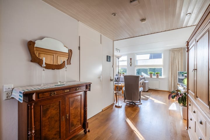 Foto 5 van Luchtenstein 21