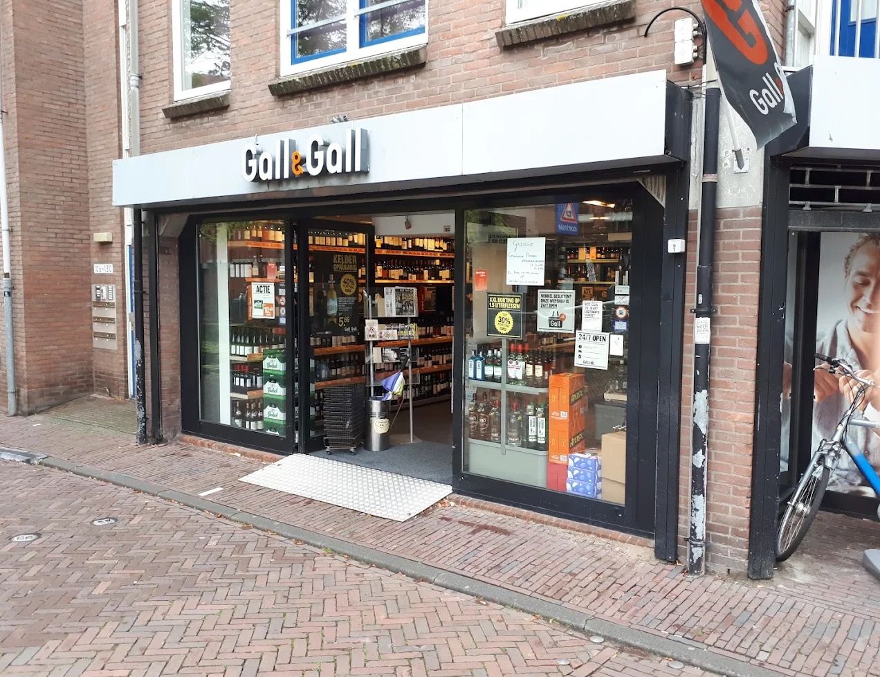 Bekijk foto 2 van Molslaan 132