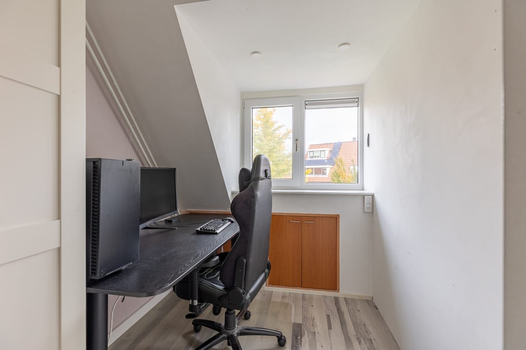 Foto 37 van Henegouwenstraat 3