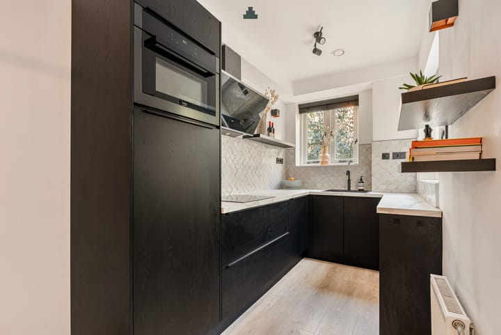 Photo 6 of Bessemerstraat 9-A