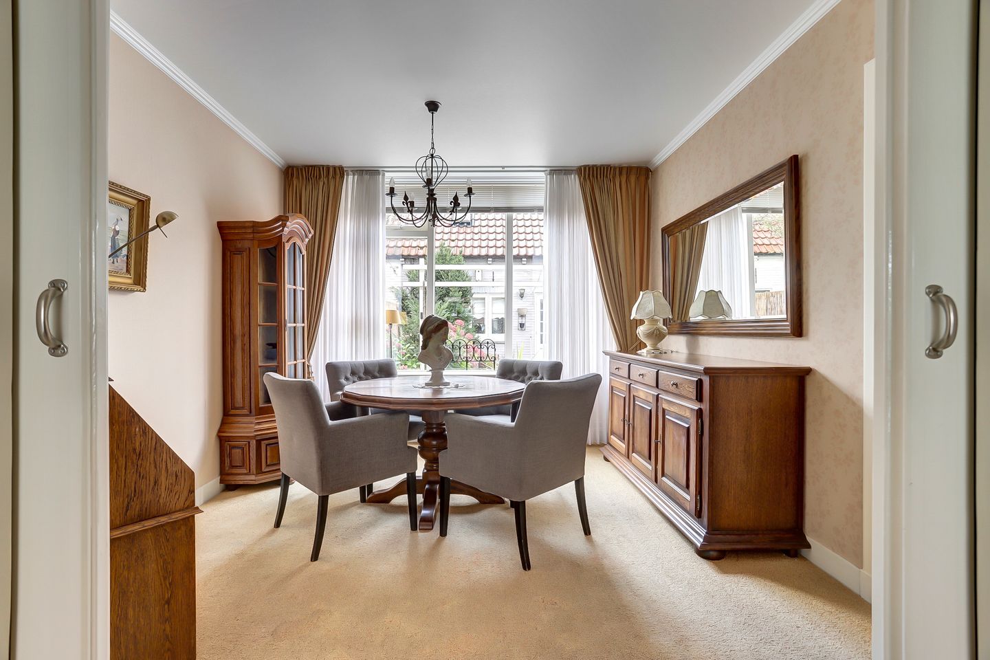 Foto 14 van Wethouder D. Ouwehandstraat 17