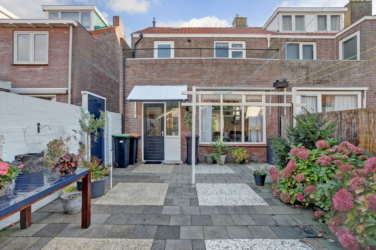 Foto 34 van Wethouder D. Ouwehandstraat 17