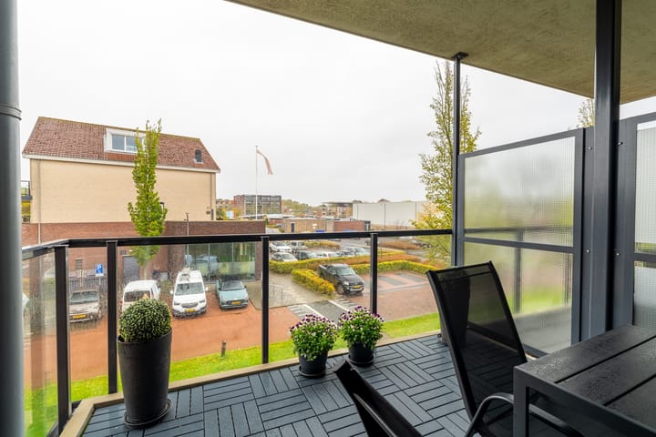 Photo 11 of Citadel 28