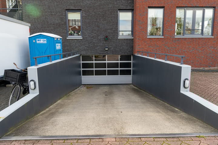 Photo 24 of Citadel 28