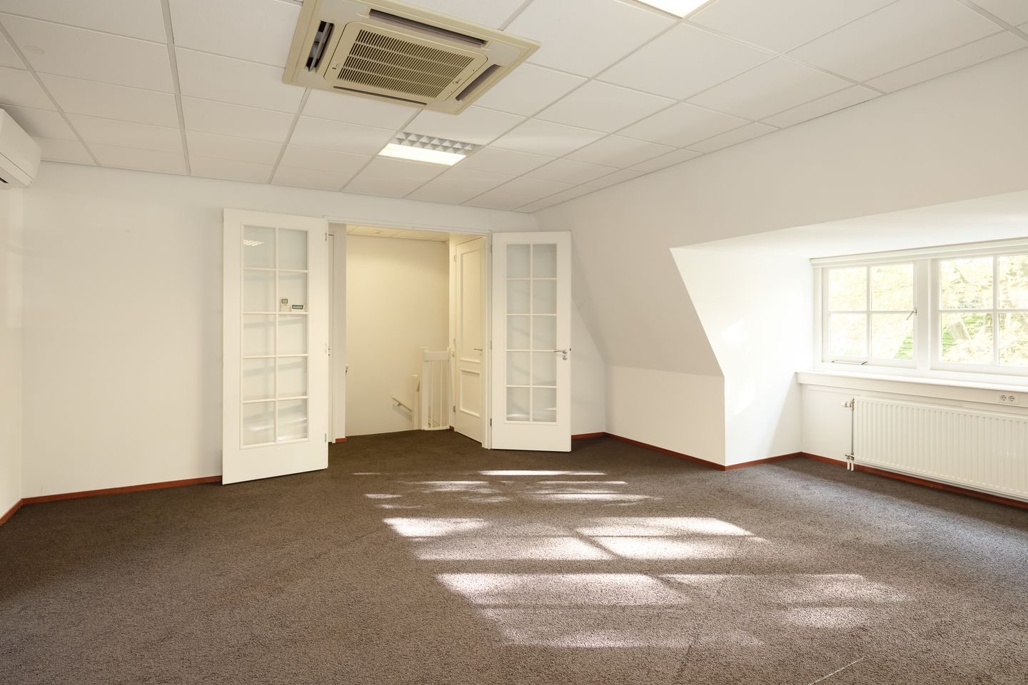 View photo 5 of Singel 17-h