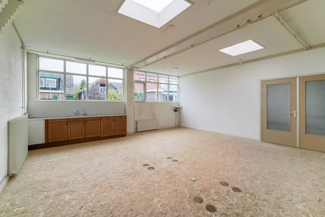 West 91 secondary image