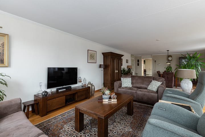 Photo 11 of Kerkbuurt 2