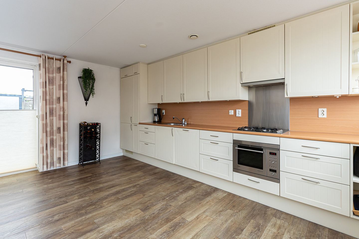 Foto 14 van Kerkbuurt 2