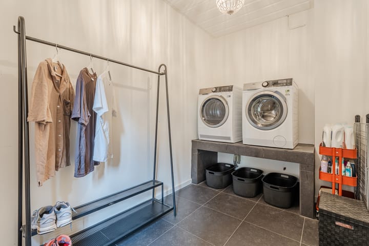 Photo 15 of Hoofschestraat 19