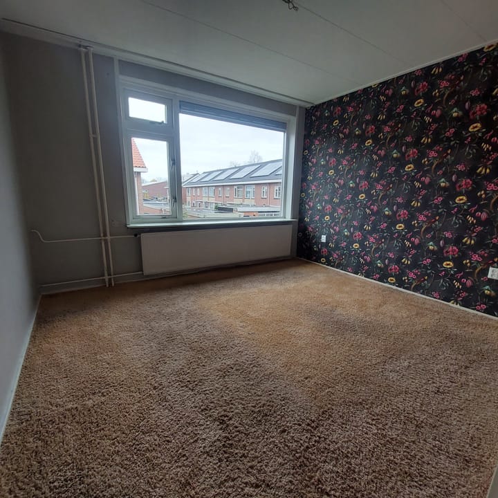 Photo 7 of Dumbarstraat 15