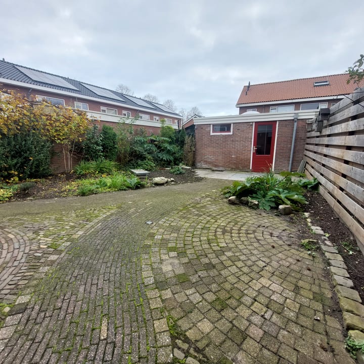 Photo 12 of Dumbarstraat 15