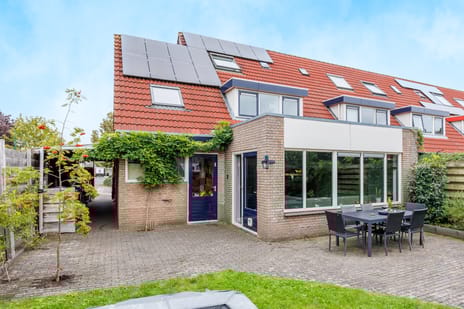 Amstel 190 secondary image