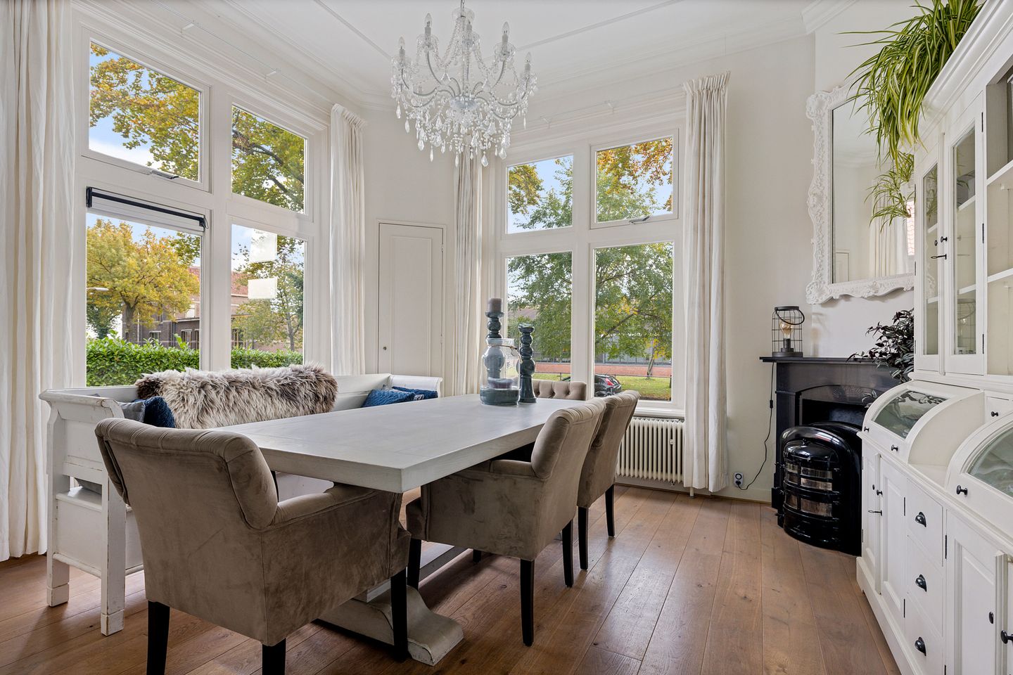 Foto 10 van Parallelweg 9