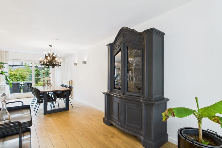 Photo 8 of Livingstonestraat 68