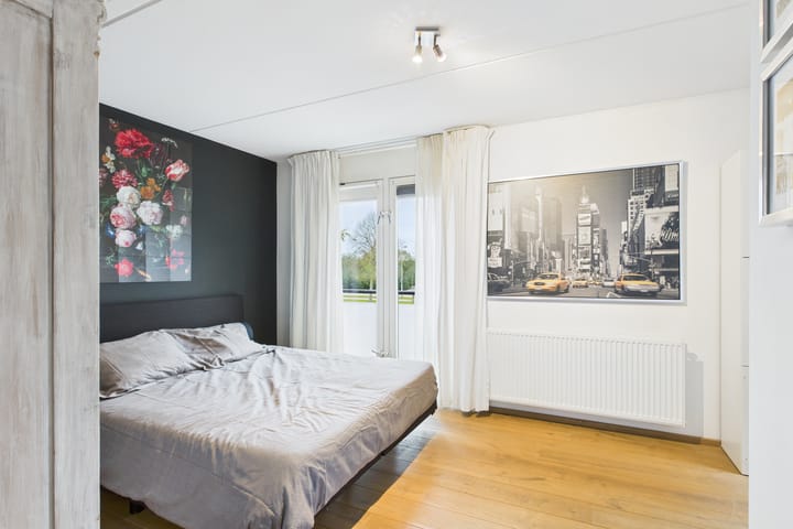 Photo 17 of Livingstonestraat 68