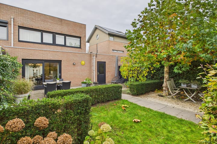 Photo 25 of Livingstonestraat 68