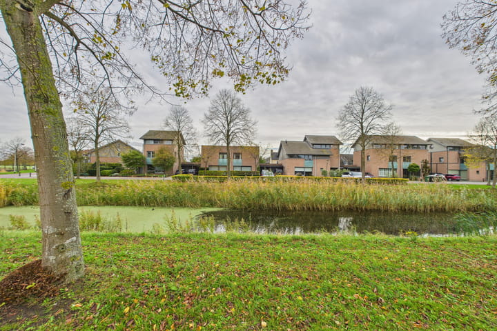 Photo 28 of Livingstonestraat 68