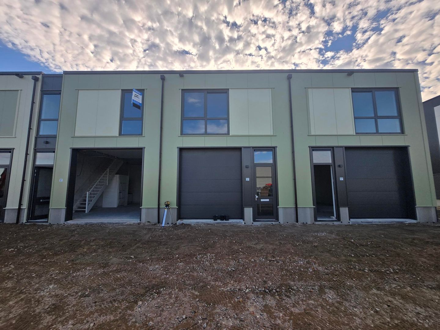 View photo 1 of Waterfront 5-p