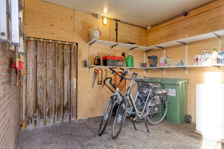 Photo 21 of De Brouwerstraat 3