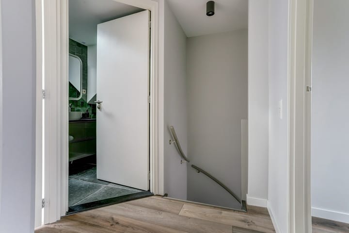 Photo 18 of Mauritsstraat 16