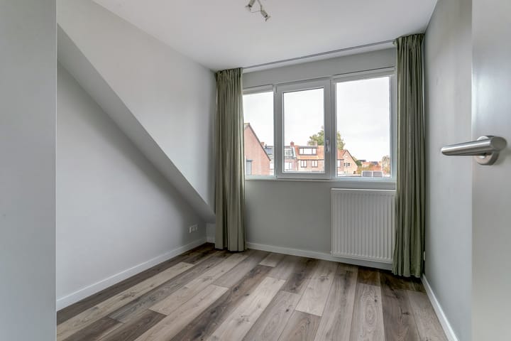 Photo 22 of Mauritsstraat 16