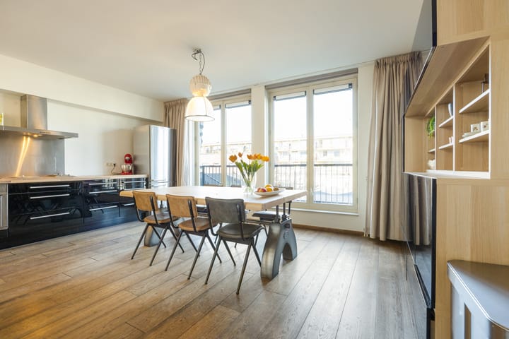 Foto 21 van Jan Olphert Vaillantlaan 35