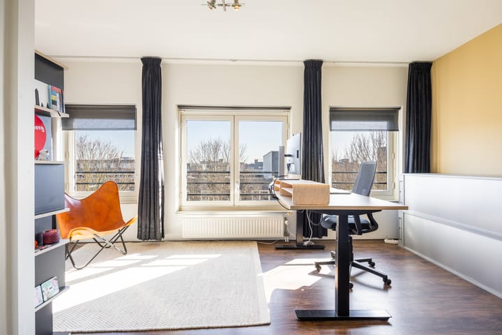 Foto 42 van Jan Olphert Vaillantlaan 35