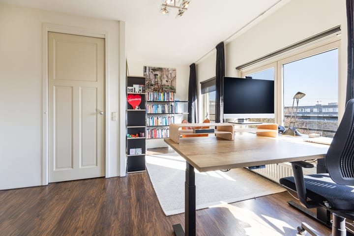 Foto 43 van Jan Olphert Vaillantlaan 35