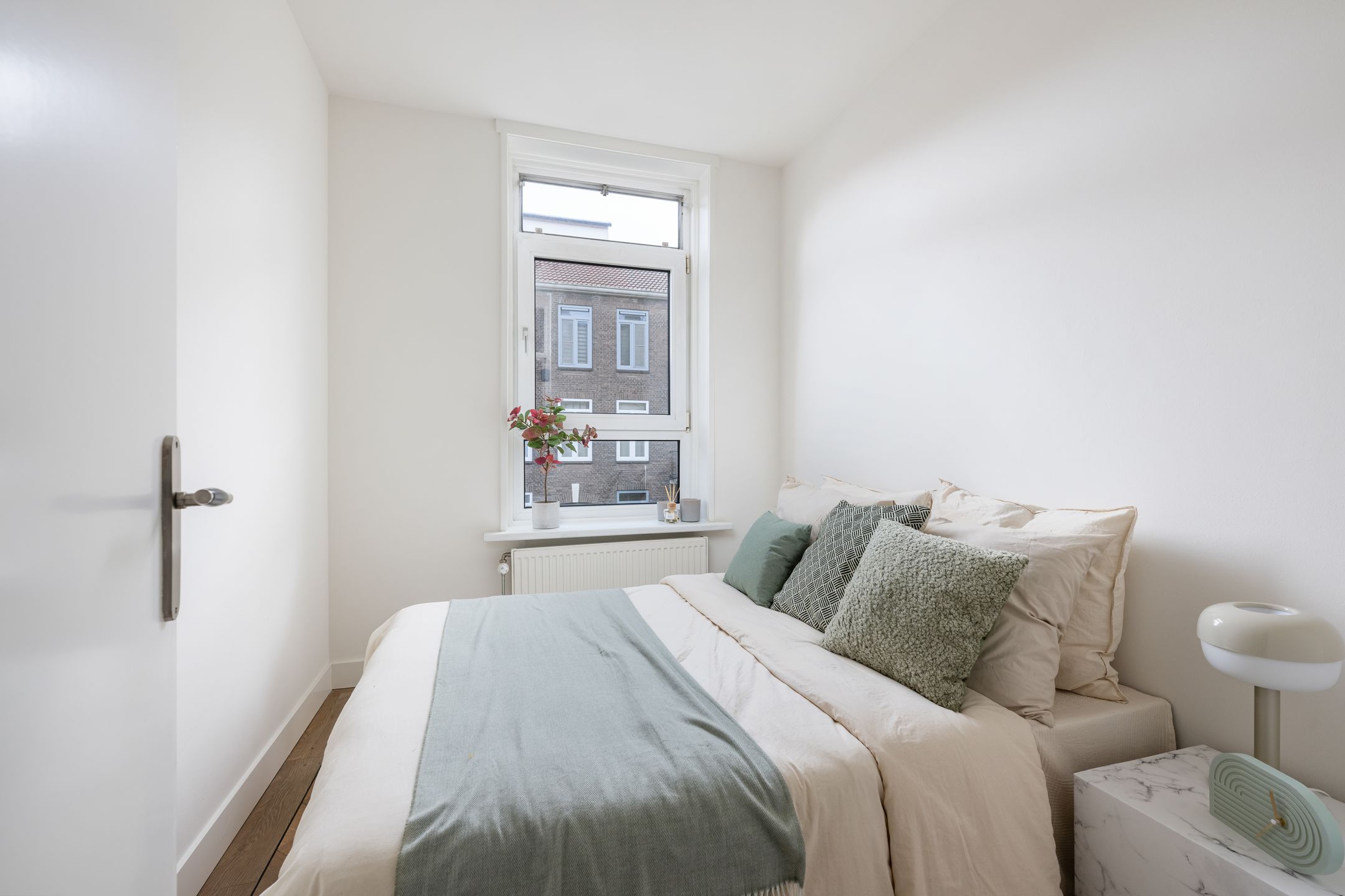 Photo 15 of Johan de Meesterstraat 9-B