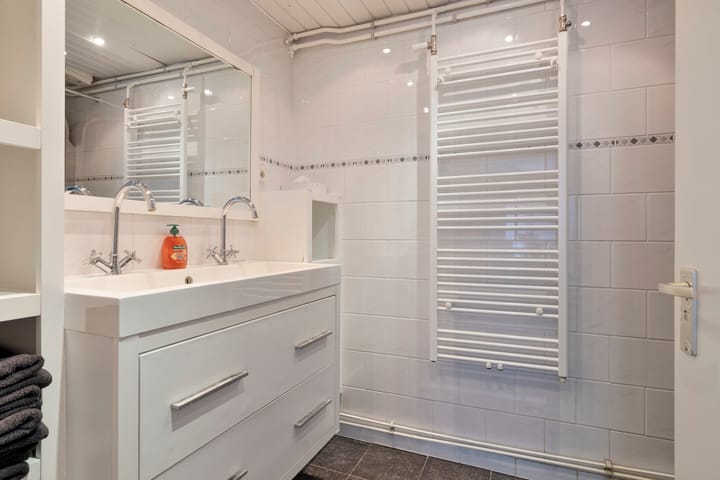 Foto 26 van Edzemaheerd 3