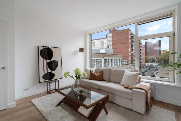 Foto 15 van Bredestraat 39-C