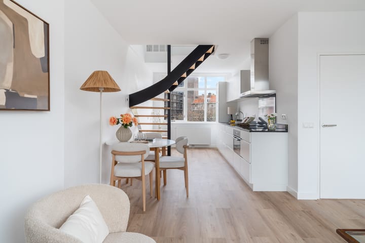 Foto 18 van Bredestraat 39-C