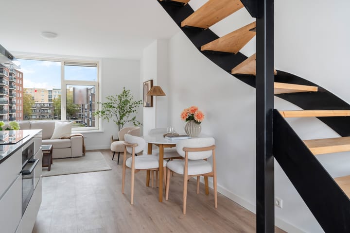 Foto 23 van Bredestraat 39-C