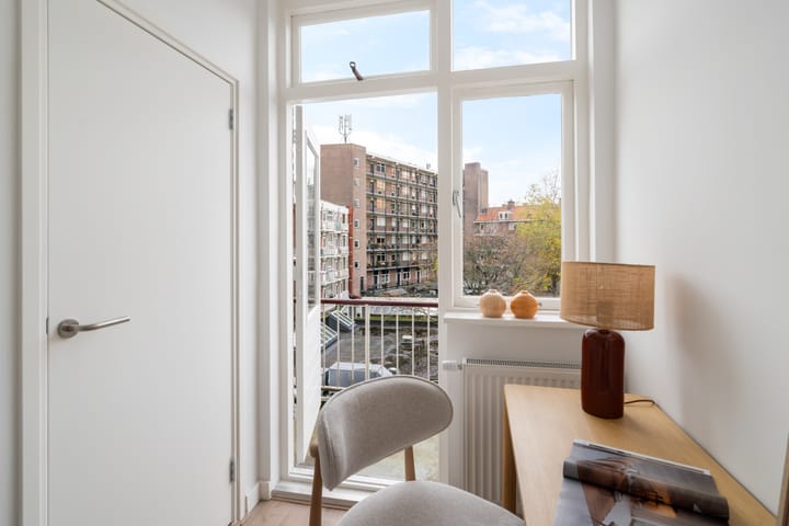 Foto 30 van Bredestraat 39-C