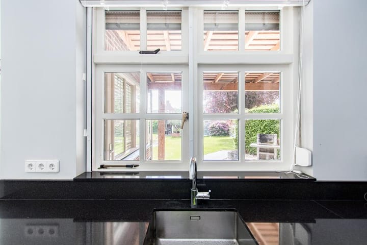 Photo 8 of Voorstraat 29