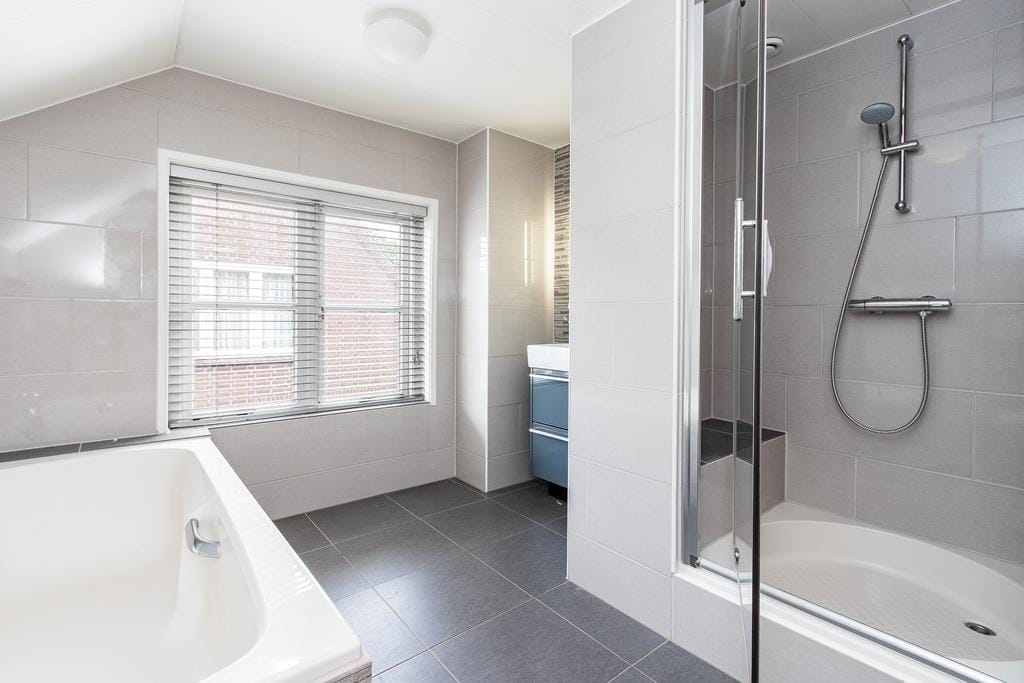 Photo 32 of Voorstraat 29