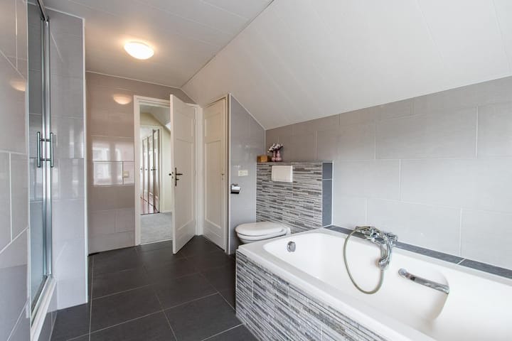 Photo 35 of Voorstraat 29