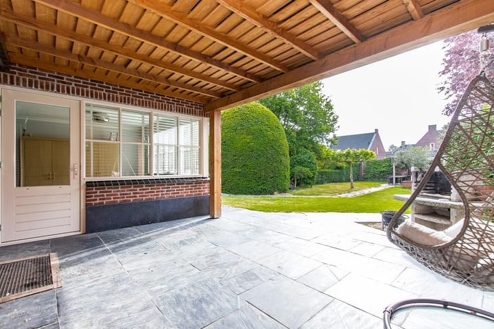 Photo 37 of Voorstraat 29