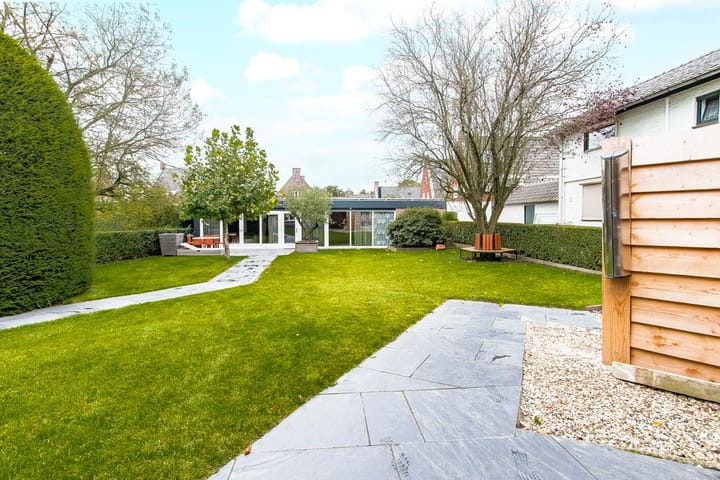 Photo 39 of Voorstraat 29