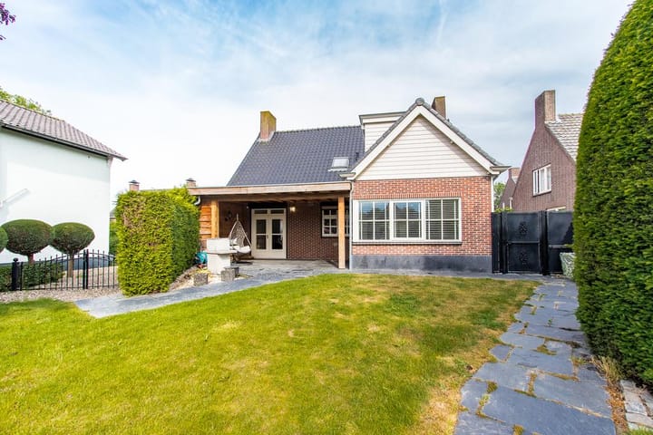 Photo 57 of Voorstraat 29