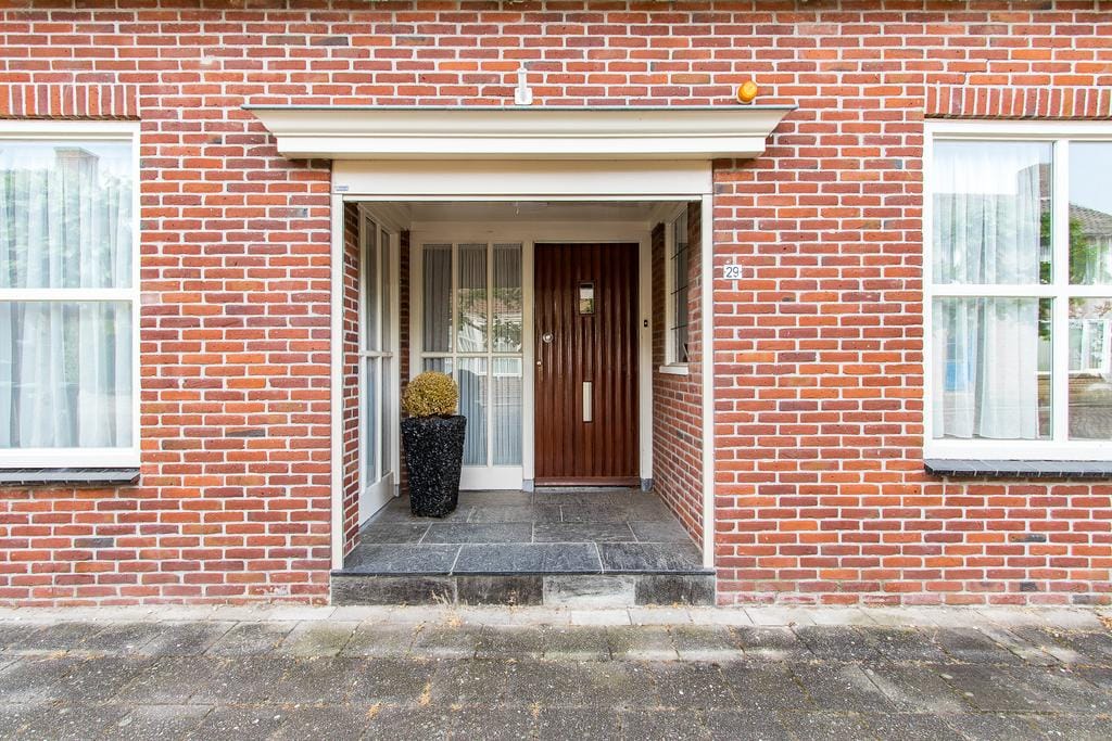Photo 60 of Voorstraat 29