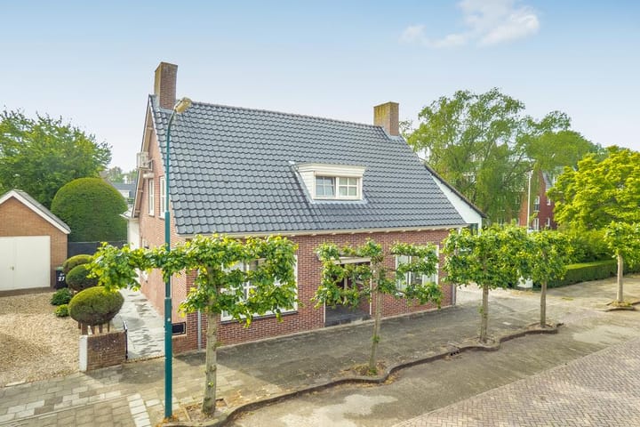 Photo 63 of Voorstraat 29